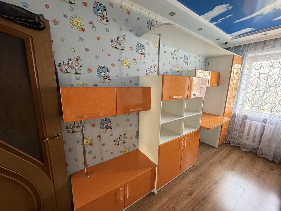 Детская мебель с письменым столом