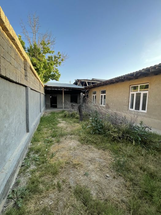 Участок сотилади