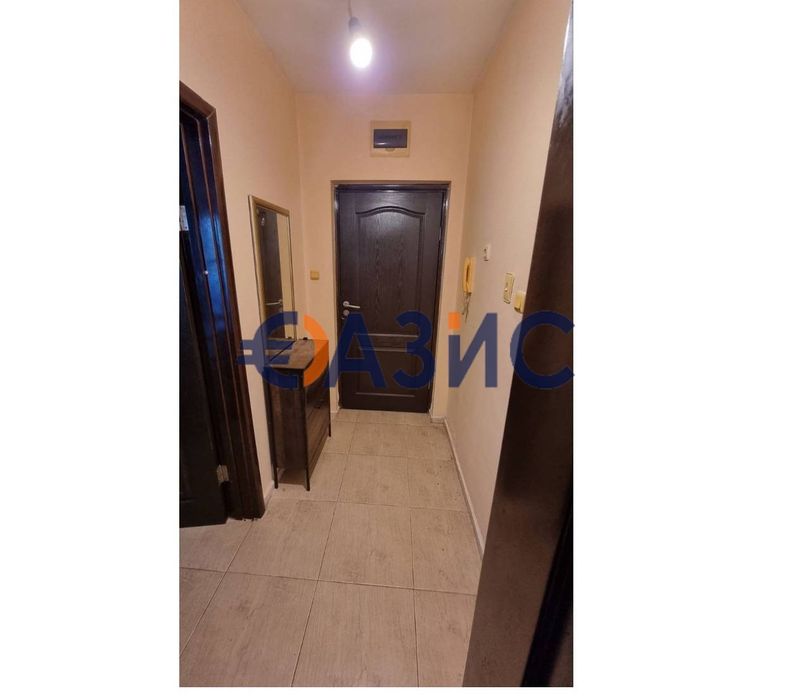 Продава се Двустаен апартамент в к.к. Слънчев бряг - 103 кв.м за 534 €/кв.м - Снимка #9