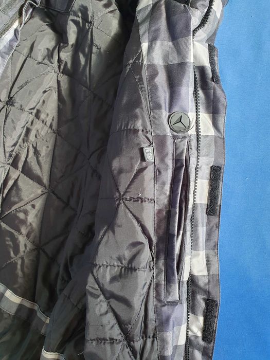 Яке за ски ICEPEAK