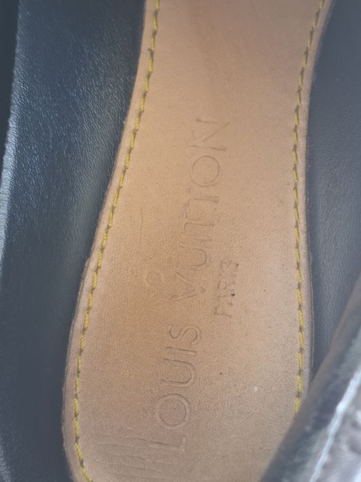 LOUIS VUITTON мъжки обувки 41 номер.