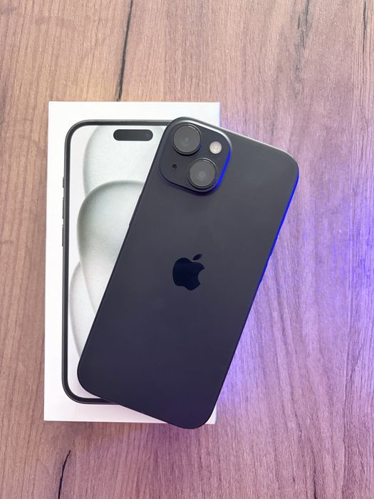 iPhone 15, 128GB, черен