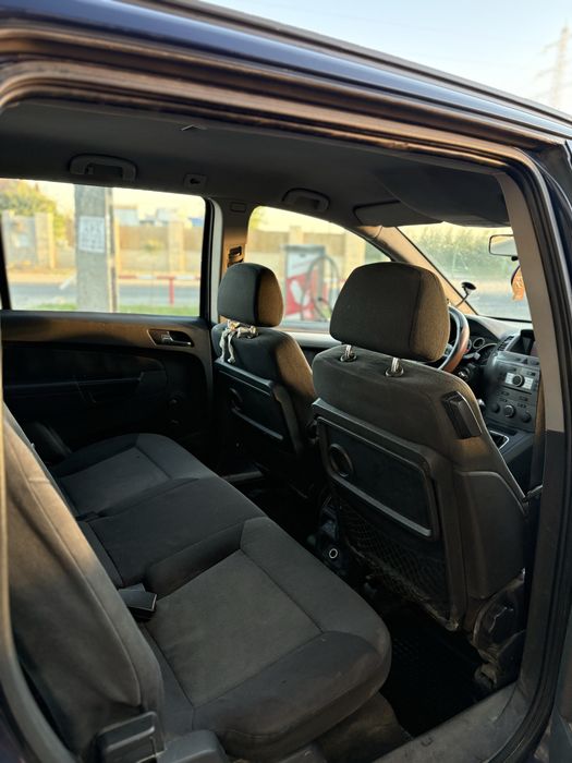 Opel zafira 7 locuri