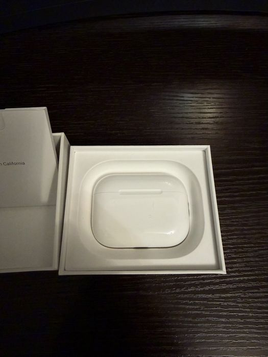 Airpods pro 3 с гарантией