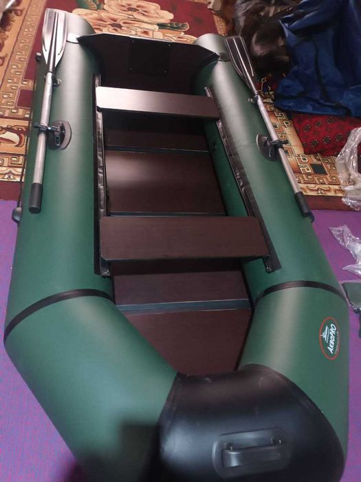 Лодка Yangi 2025