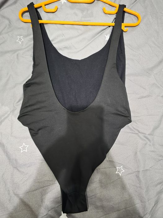 Costum de baie tip body