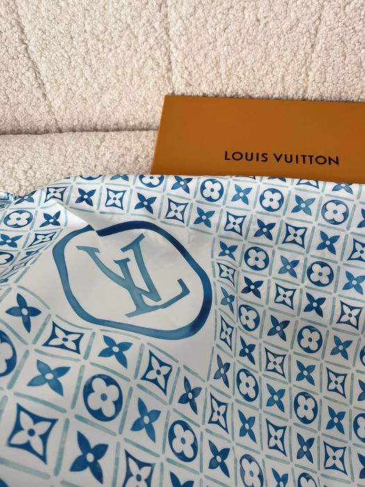 L дамски шал New Season