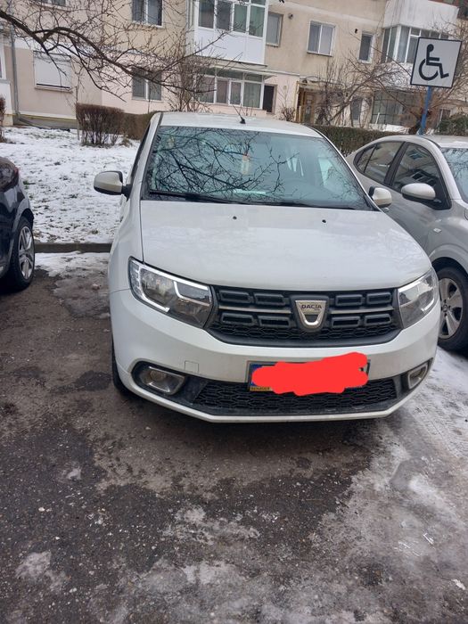 Vând Logan  Berlina