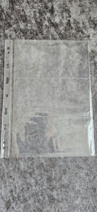 Продавам джобове за банкноти  28  на 21  три прегради 18.5 на  9 см