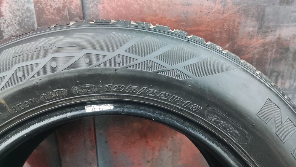 2бр. зимни гуми 195/65/15 Nexen Winguard Snow 
dot22
7mm
Добро състоян
