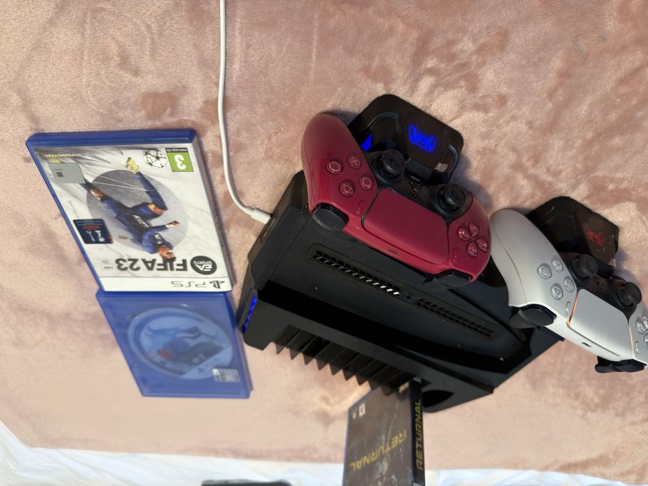 Ps 5 accesori manete ,stand,jocuri