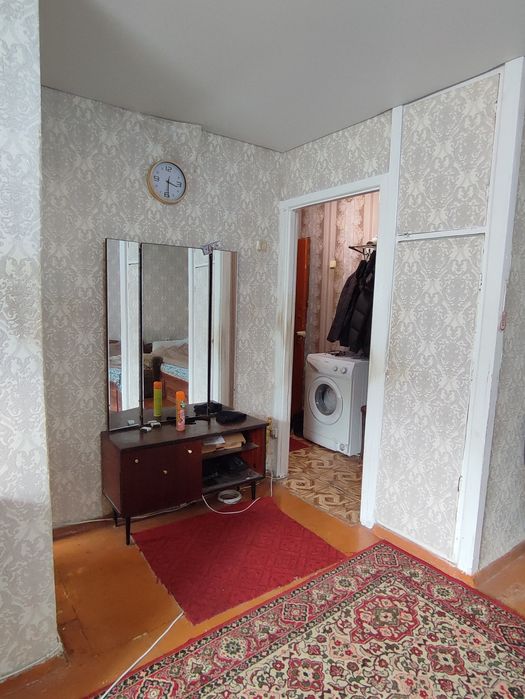 Продам 1ю квартиру на Востоке