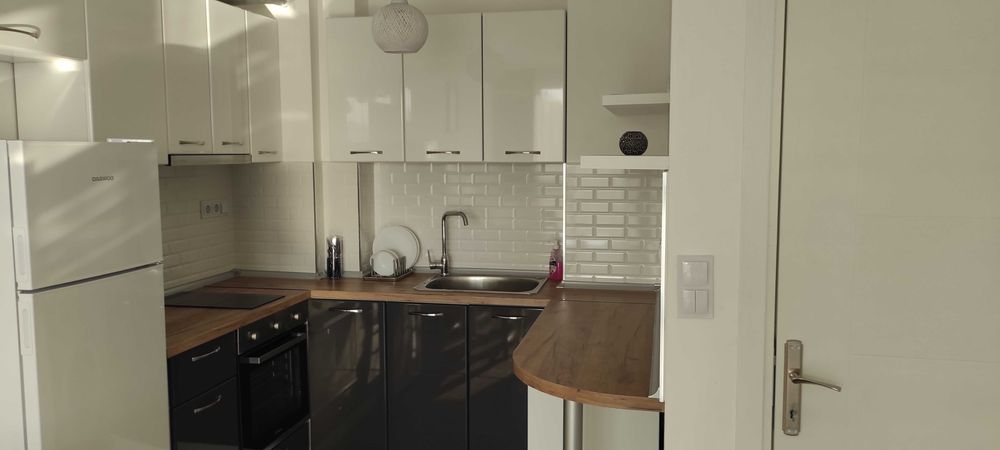 Дава се под наем Двустаен апартамент в Пловдив, Тракия - 63 кв.м за 530 € - Снимка #1