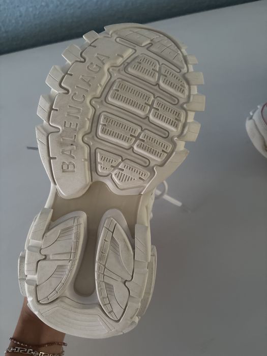 balenciaga track
