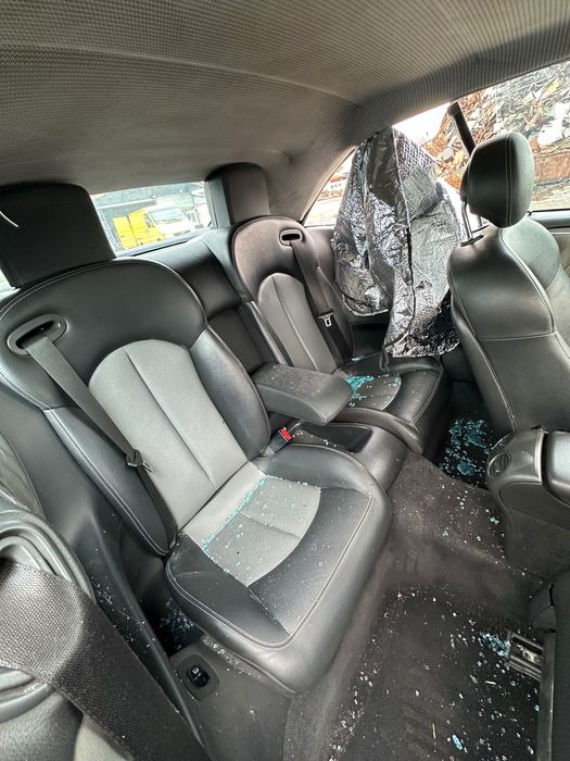 Mercedes clk за части !!блокирал двигател!!