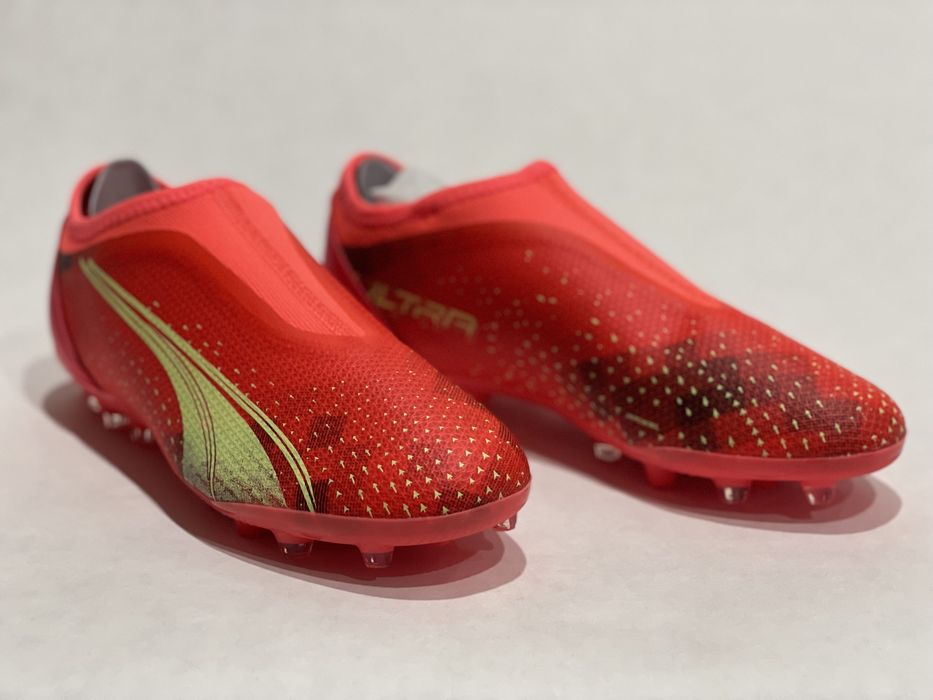 Бутсы Puma, Adidas