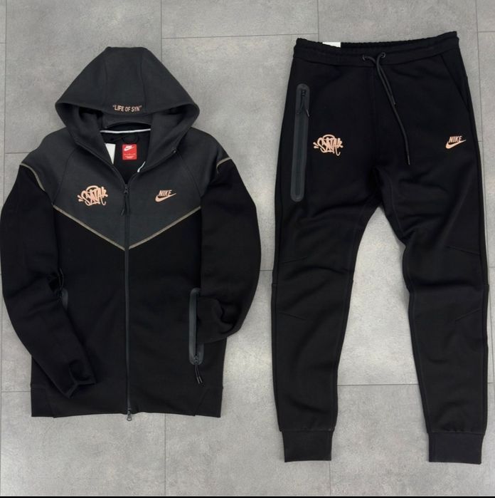 Комплект nike tech fleece x Synaworld мъжки