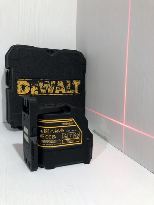 Nivela laser DeWalt DW088