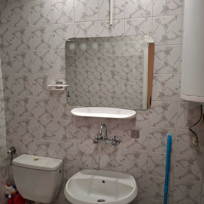 Дава се под наем Двустаен апартамент в Пловдив, Център - 55 кв.м за 331.5 € - Снимка #3