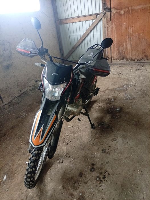 Продам мотоцикл эндуро