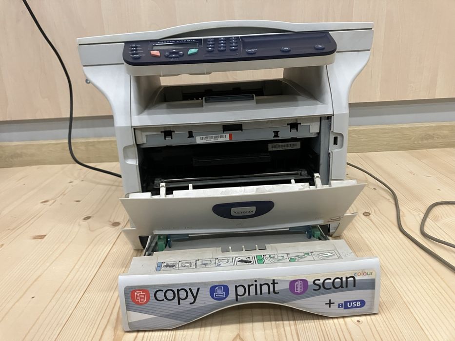 3 в 1 лазарен принтер Xerox Phaser 3100MFP/S.     SCANNED 1476  PAGES. PRINTED 3708  PAGES.