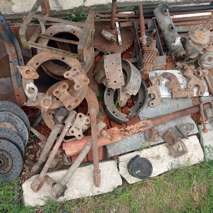 Продам кронштейн