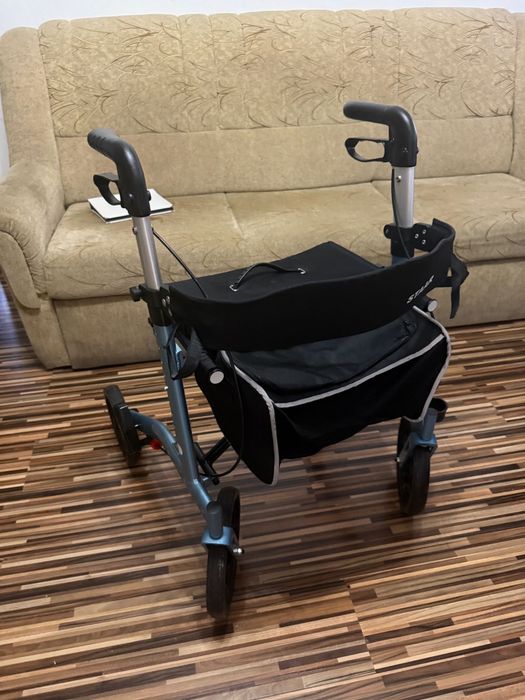 Cadru rulant din aluminiu cu suspensie batrani dizabilitati (ca nou)