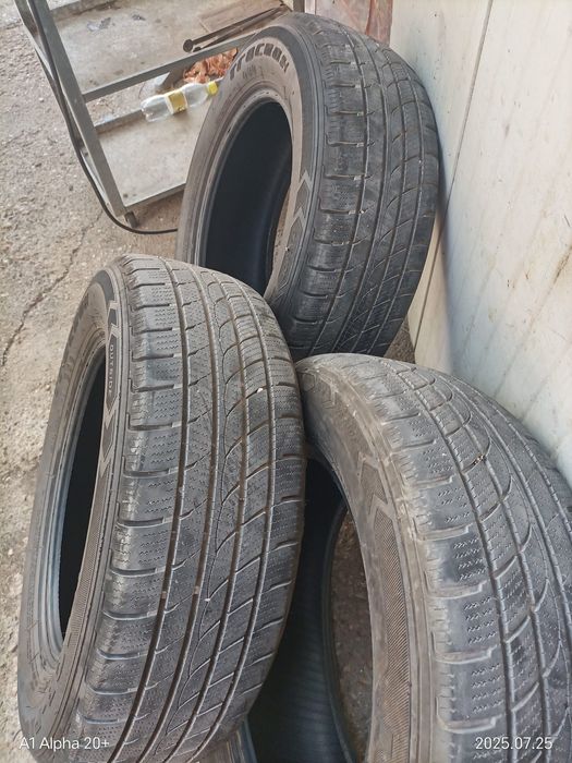 Гуми 225/65/17 102Н дот 22