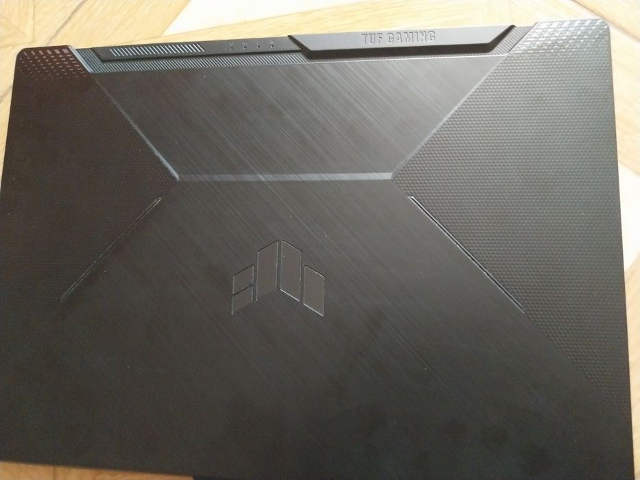 Laptop Gaming ASUS TUF A15 – Ryzen 7 5800H – RTX 3060 – 16GB RAM – 2TB
