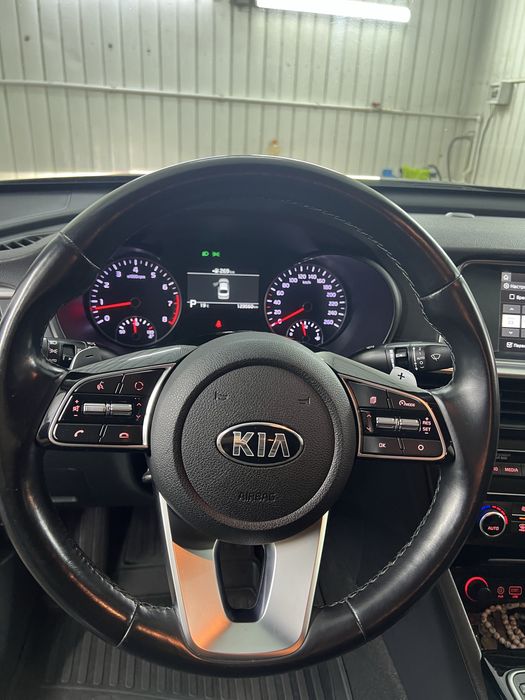 Продам Kia Optima