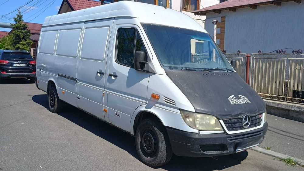Mercedes Benz Sprinter 313