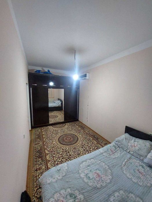 Квартира сотилади 50 м2 барча жихозлари билан 1-этаж