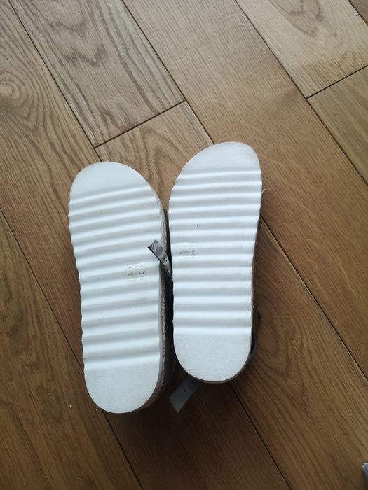 Сандали Noa Harmon 37 номер