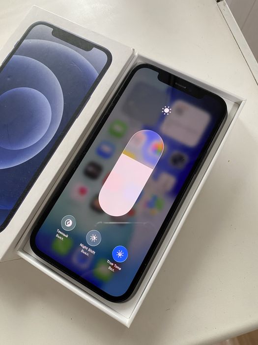 iPhone 12 128gb 75% Полный комплект