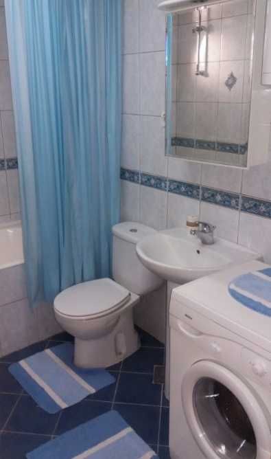 Дава се под наем Тристаен апартамент в Пловдив, Кършияка - 90 кв.м за 265.2 € - Снимка #3