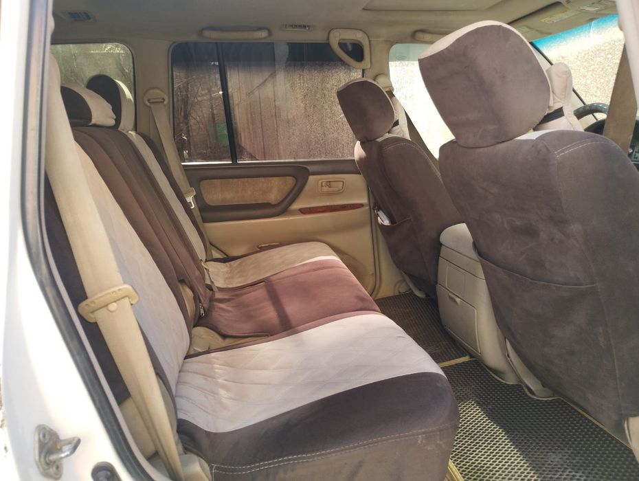 Машина Toyota Land cruiser продам