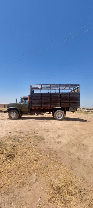 Mashina naxadu javob tuxtatmay minish kerak