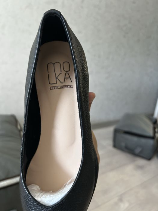 Продам кожанные туфли
