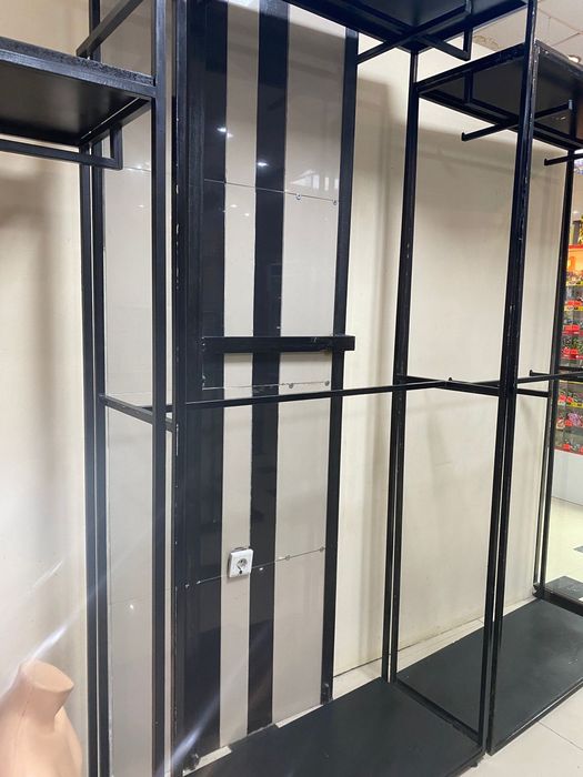 Продаю вешалка рейл