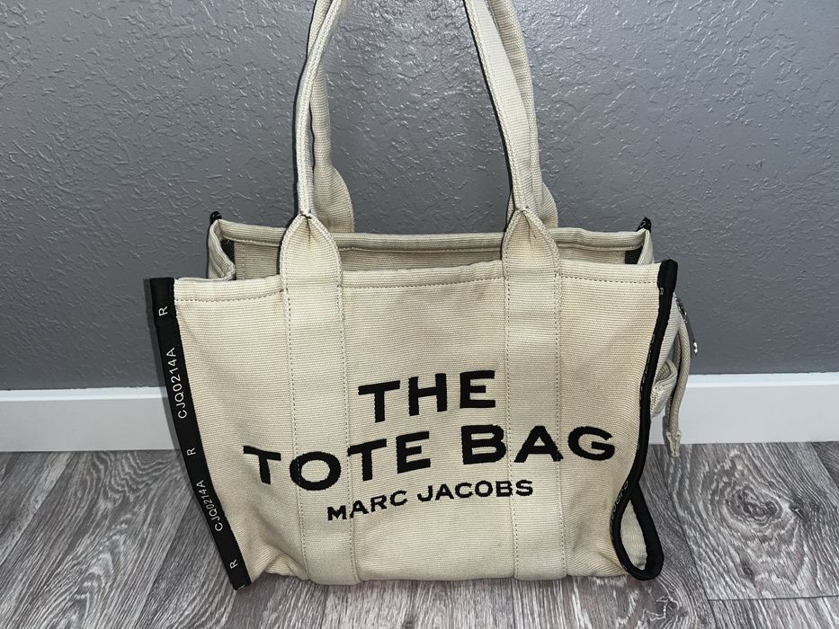 Продам сумку оригинал marc jakobs