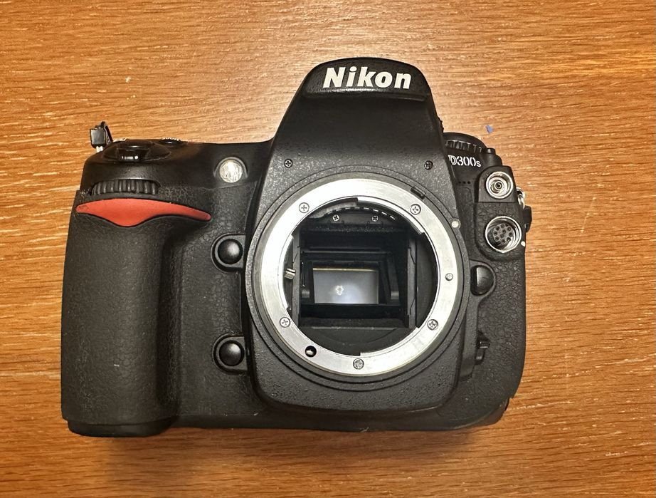 Nikon d300s + 2 obiective