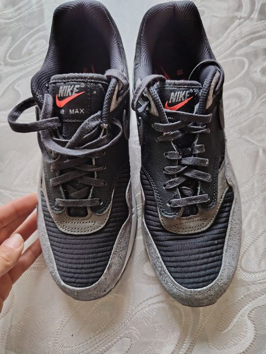 Nike Air Max 1 Premium