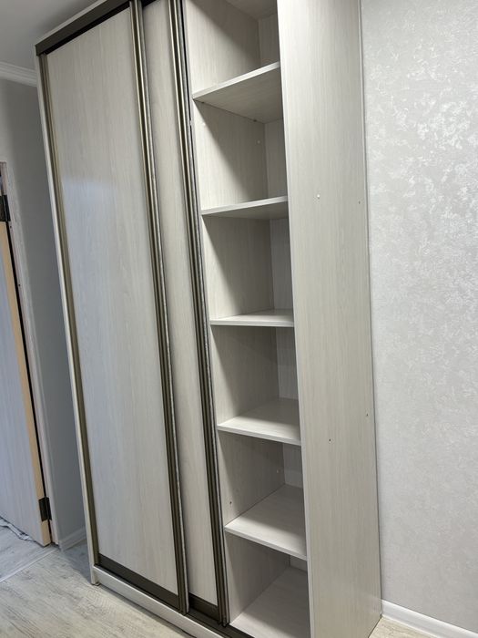 Продам шкаф купе