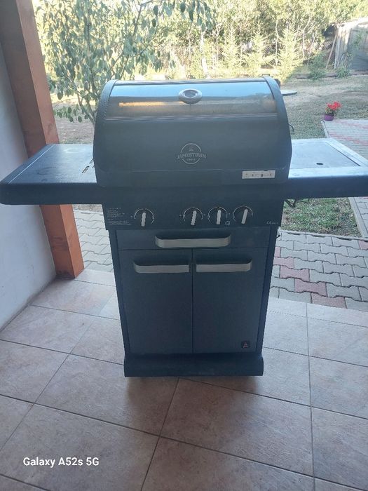 Ocazie gratar pe gaz cu ochi