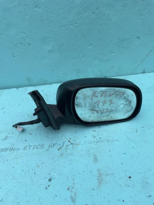 Огледало R Тойота Рав 4/ Toyota Rav 4 2007г