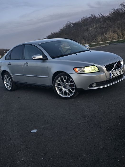 Vând Volvo s40 2.0 Diesel
