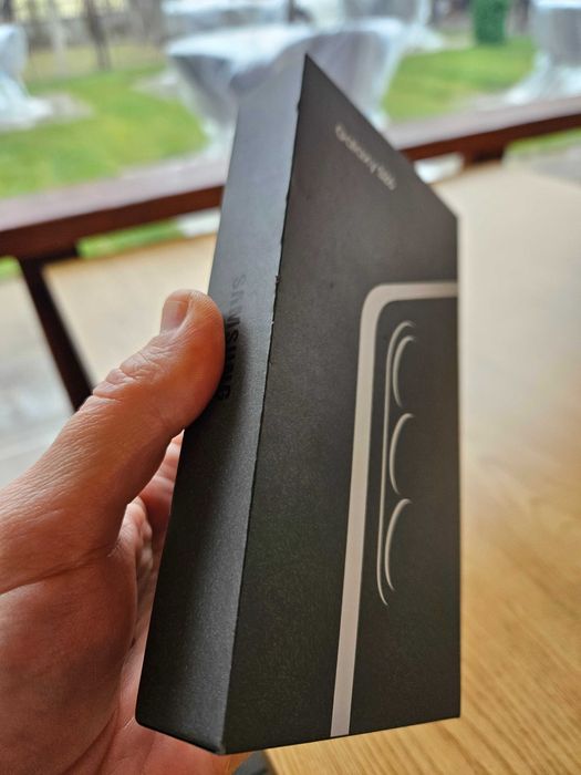 Samsung Galaxy S26, 256 gb, nou la cutie.