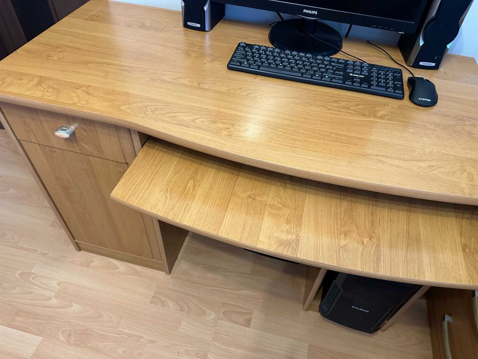 Бюро 120х56 Много Запазено