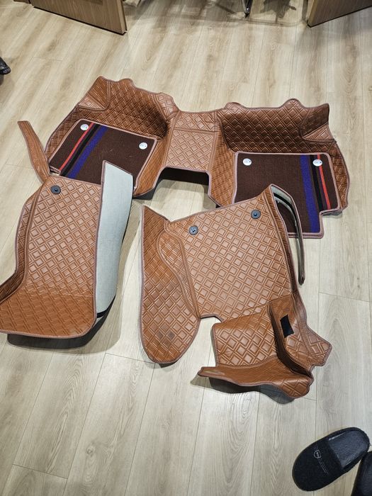 Полик 10д  BMW I5