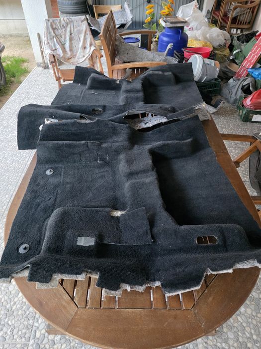 Vand mocheta neagra 150x150